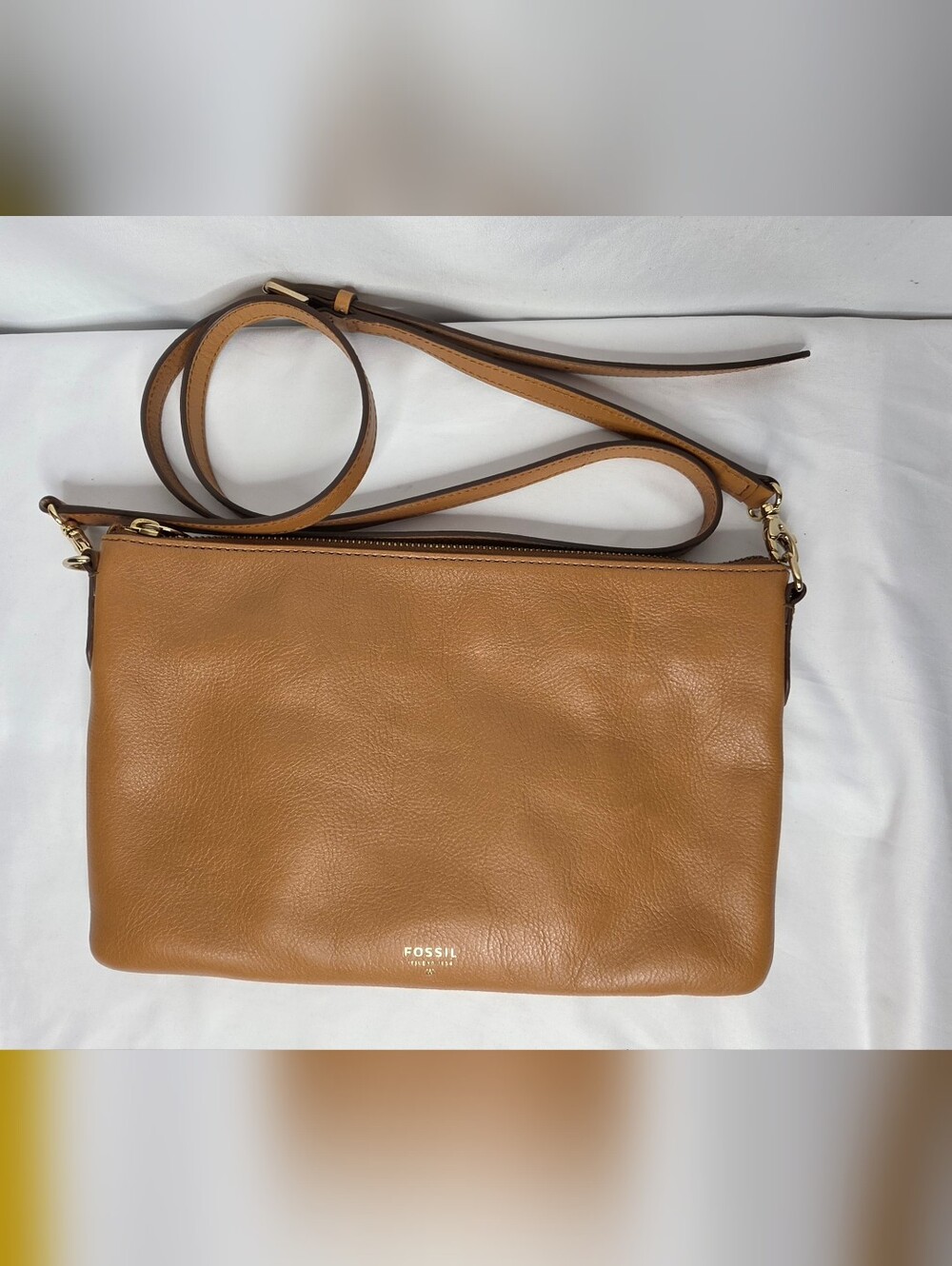 Fossil leather Crossbody bag